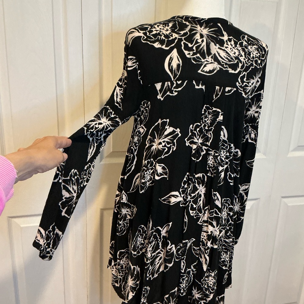 🌹 Free People Floral Black and White Mini Dress XS - Picture 5 of 6